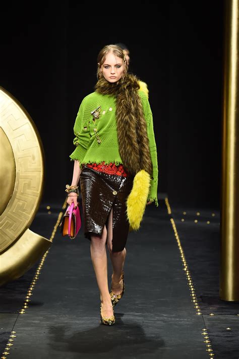 plastitex sfilata versace